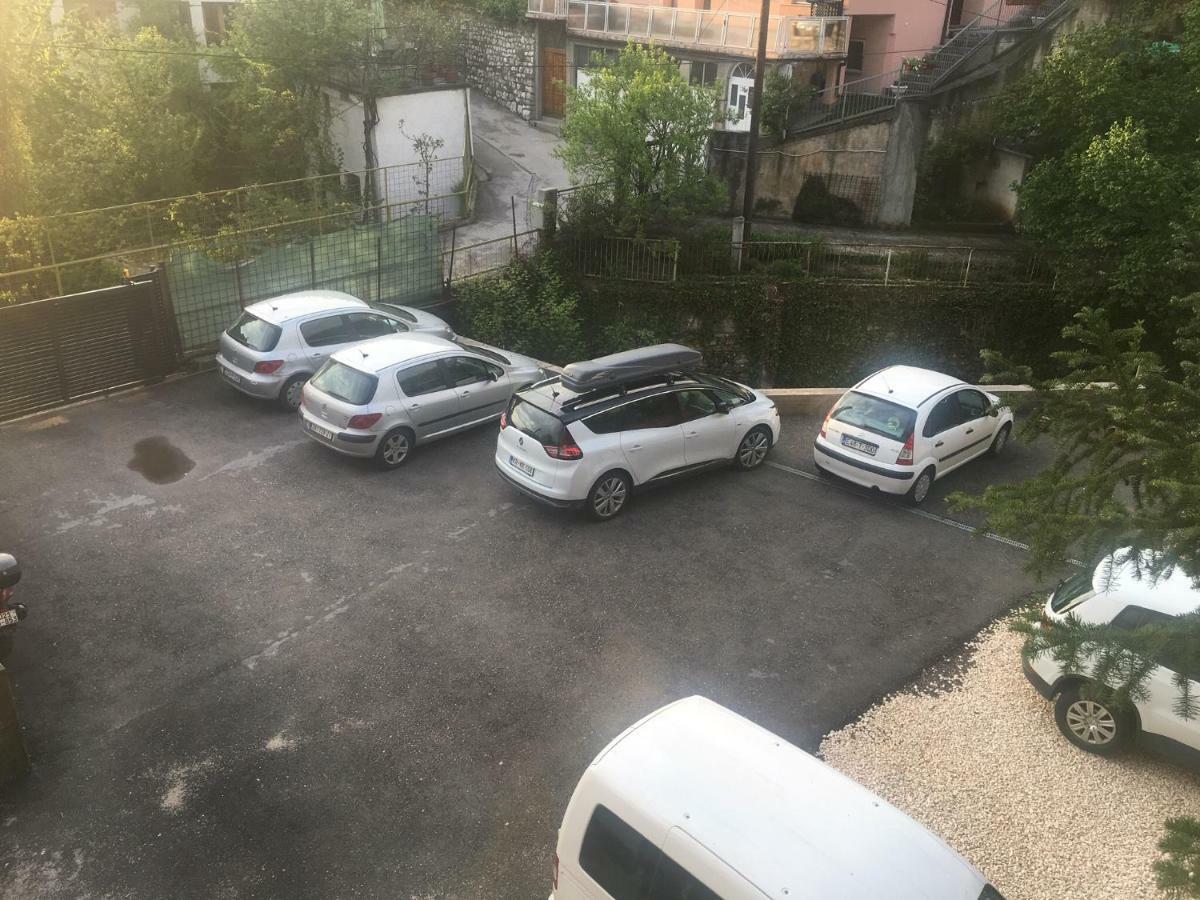 Apartment Green Sarajevo Bagian luar foto